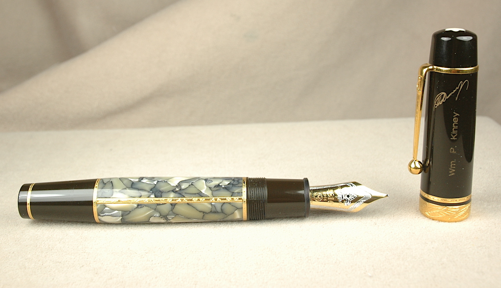 Pre-Owned Pens: 6322: Mont Blanc: Alexandre Dumas